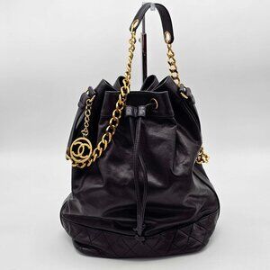 CHANEL Leather Shoulder Bag 783-042525